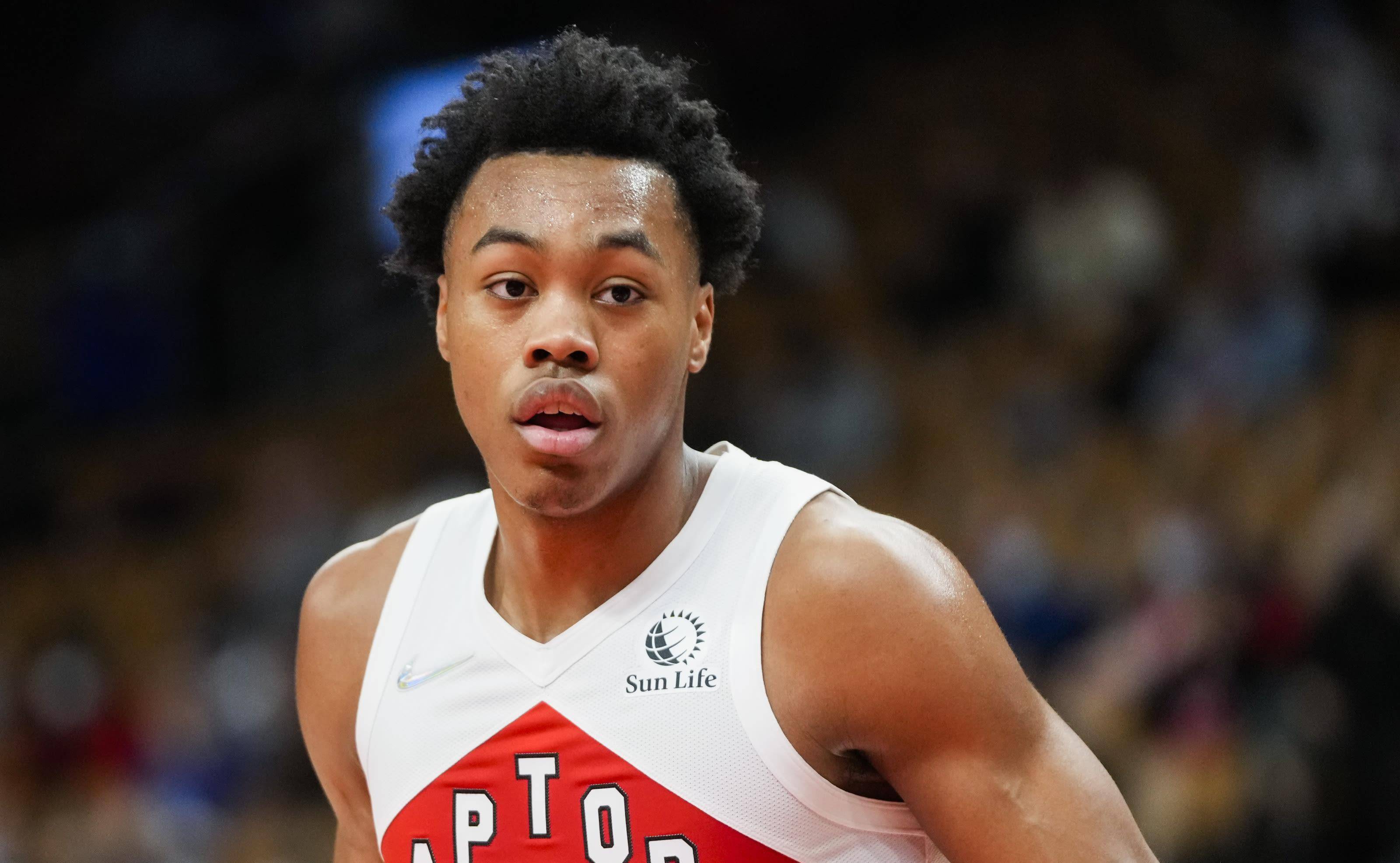 包含猛龙主场失利，新赛季前景蒙上一层阴影的词条