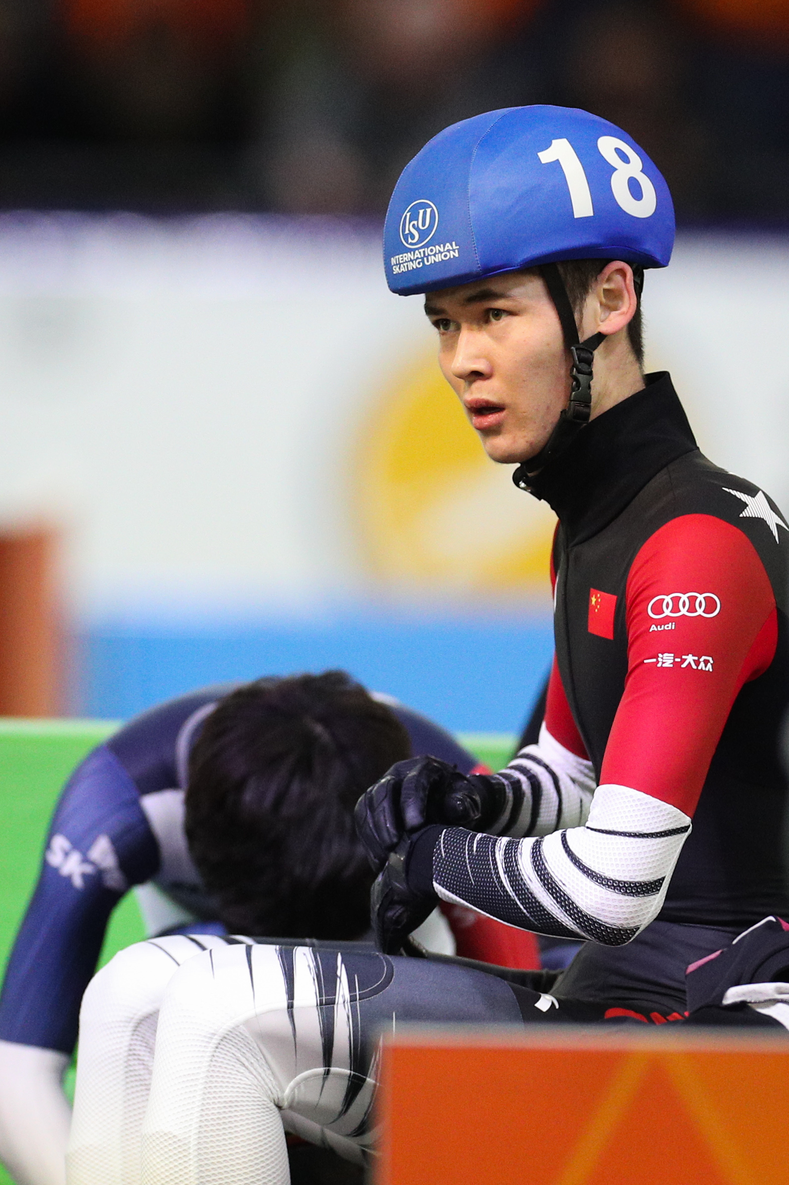 运动员气势逼人展现体育精神