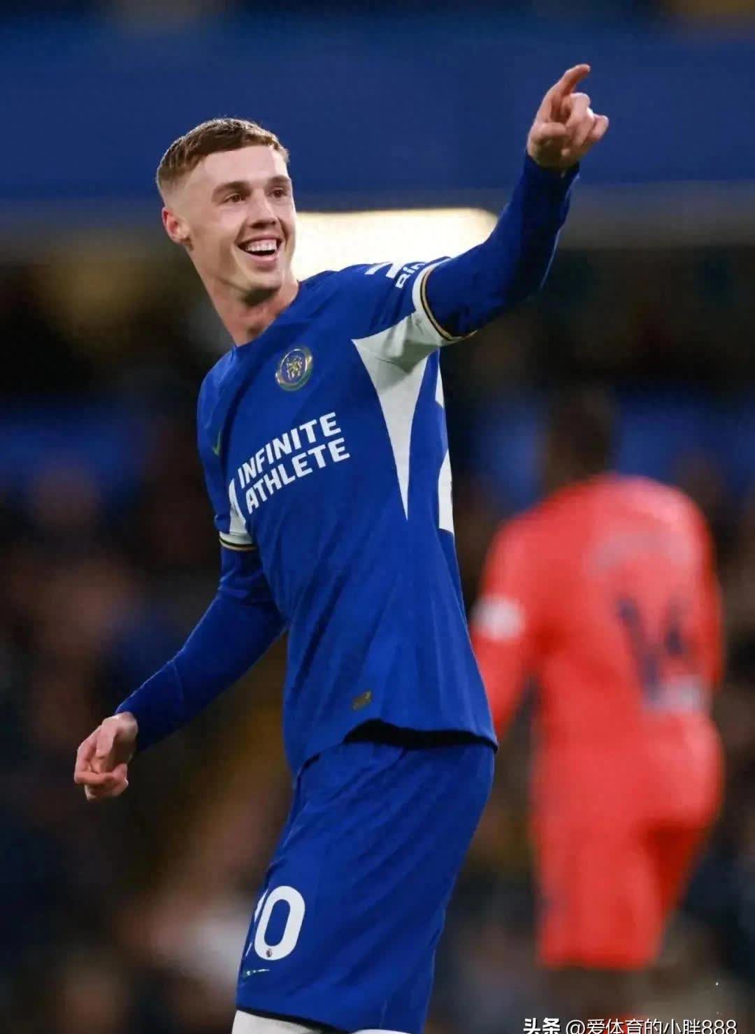 包含切尔西客场力克对手，蓝军卫冕冠军劲头十足的词条