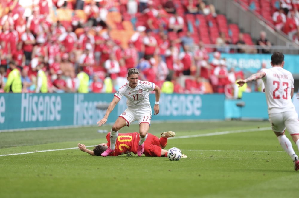 英格兰风头劲！力克对手锁定淘汰赛资格的简单介绍