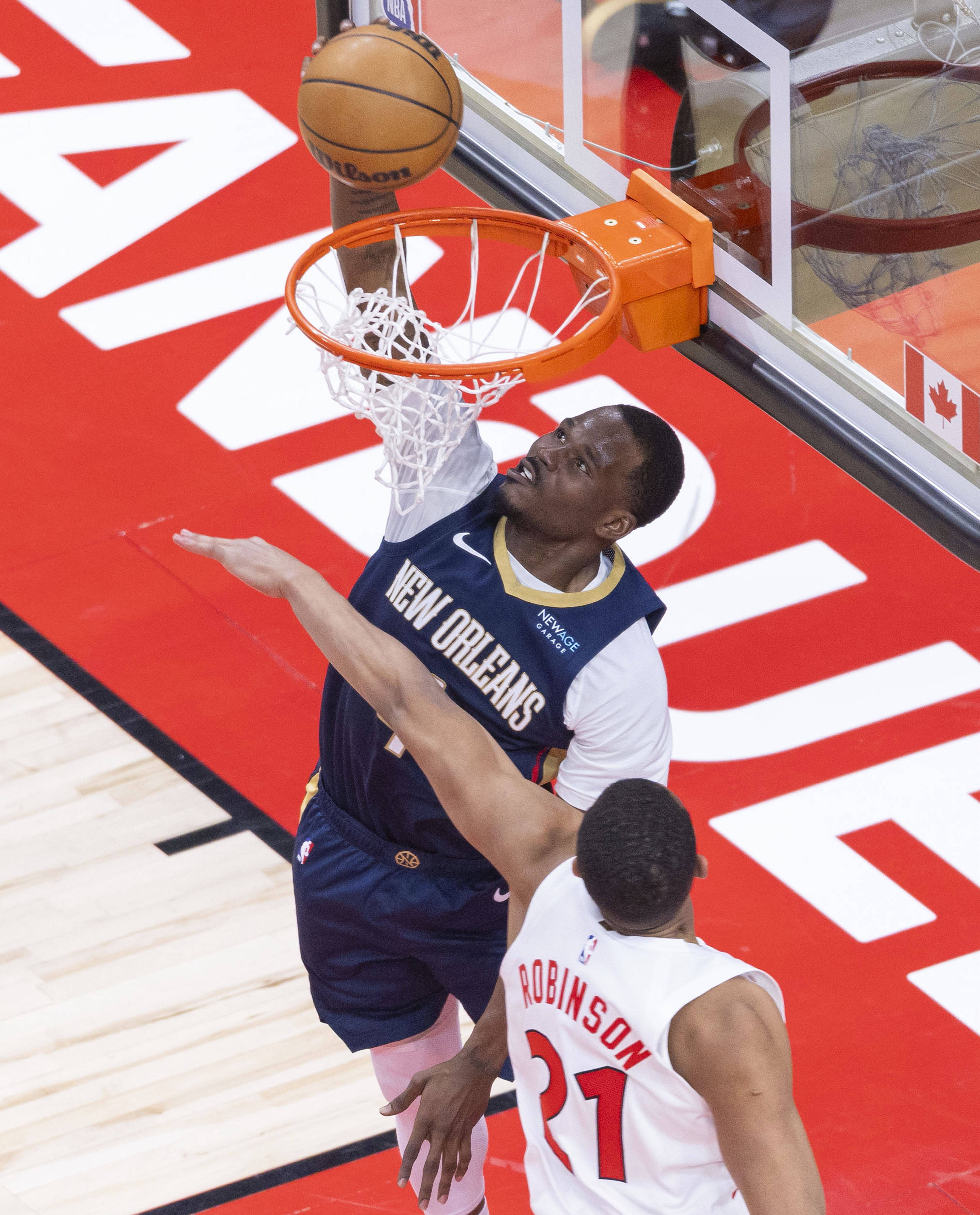 猛龙新晋球员表现抢眼,助力球队取得胜利的简单介绍 猛龙新晋球员表现抢眼,助力球队取得胜利的简单介绍