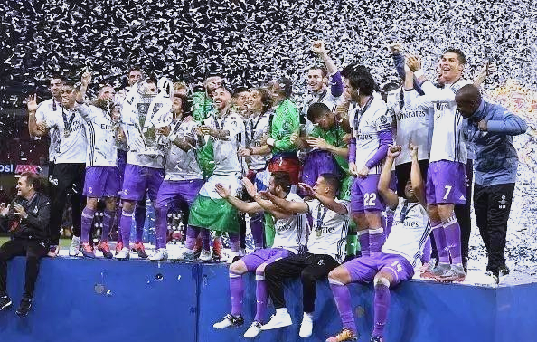 包含皇马前景阴霾，欧冠卫冕梦渐行渐远的词条