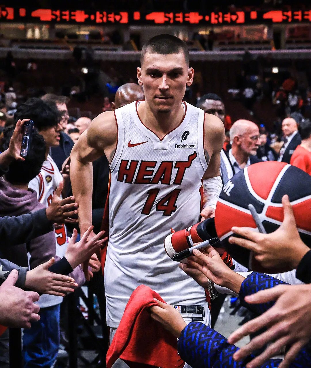 热火逆转骑士,巴特勒独得25分 热火逆转骑士,巴特勒独得25分