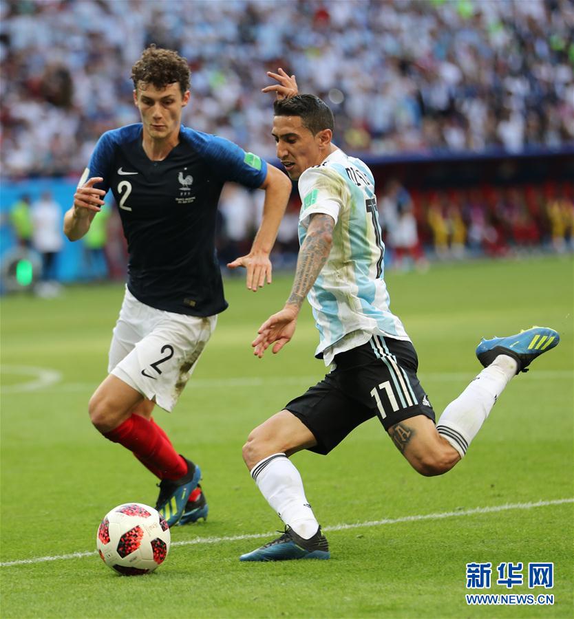 英格兰队轻取法国队，奥恰洛夫关键制胜