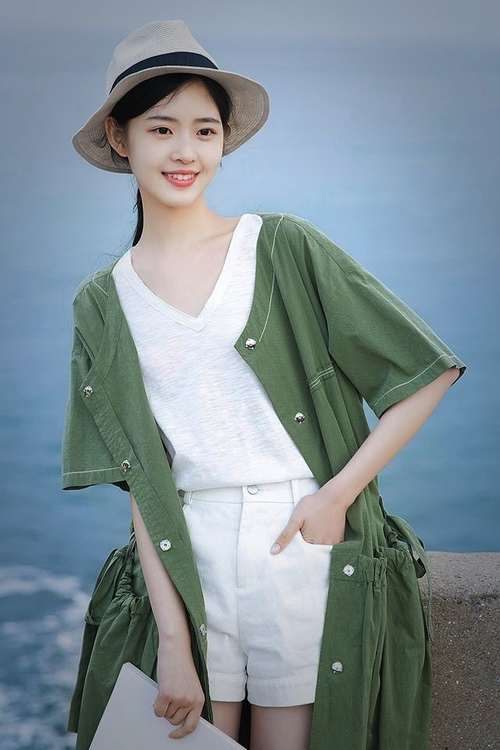 世界排名争夺战之夜，恩比德用实力凿穿质疑，加冕新王