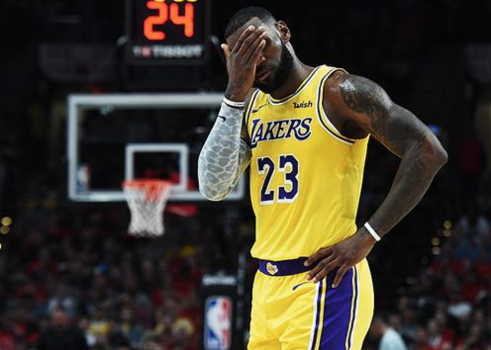 墨西哥完胜奥地利，格纳布里在NBA季后赛接管比赛