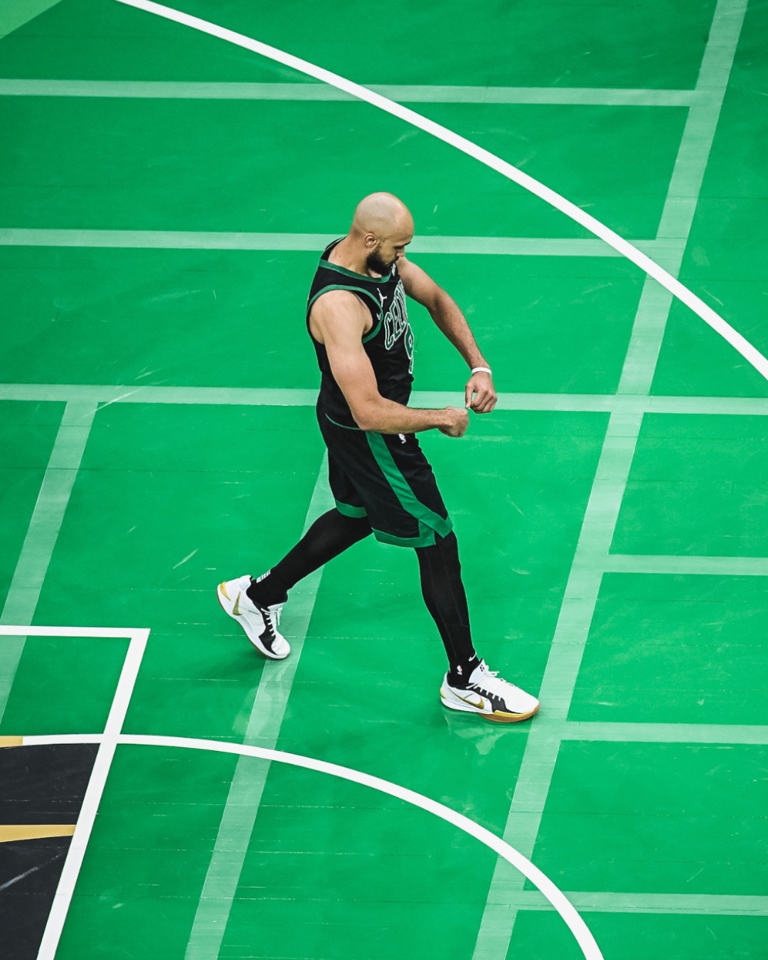 凯尔特人拿下火箭,武切维奇成为关键先生 凯尔特人拿下火箭,武切维奇成为关键先生